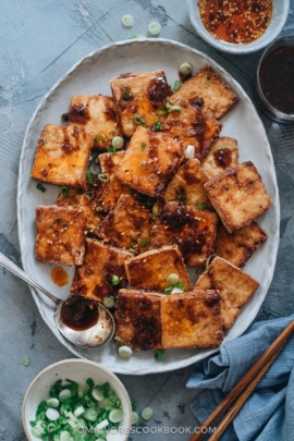 Crispy marinated tofu in a plate