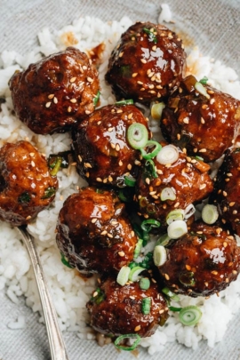 Tired of your usual meatball recipe? Try these Mongolian meatballs in a sweet, savory sauce that makes a quick and super-satisfying meal!